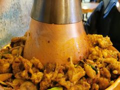 二哥芋儿蛙-炉小二铜锅牛蛙•川湘菜(三里屯店)