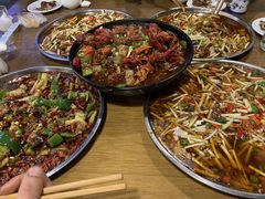 -邱金小炒·30 年盐帮江湖菜(自贡店)