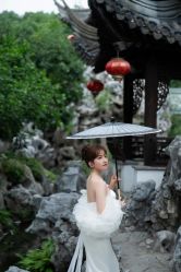 -雪中彩影婚纱摄影·微光艺术中心