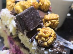 -半勺舒舒生日蛋糕店