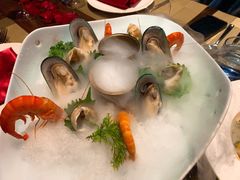 -YUE·6·西式融合餐厅(外滩六号店)