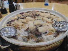 -东巴谷野生菌火锅餐厅