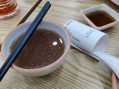 -瑞霖·隆江猪脚饭