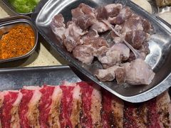 -安小胖韩国烤肉(财富广场画苑小区店)