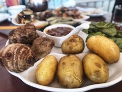 -鸿运美食府