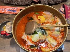 -毛肚向右·川渝毛肚王(经开永旺店)
