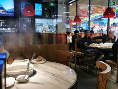 大堂-小骨煲金华砂锅(转塘金街美地店)