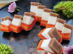 -麓湘小镇(金茂览秀城店)
