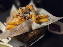 松露薯条-LE COQ大公鸡小酒馆(北京首店)