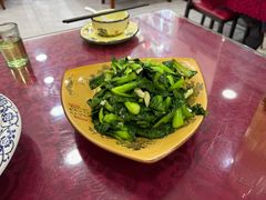 -聚贤土菜馆•十年农家菜(三河古镇店)