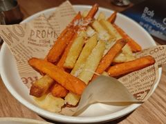 -芭莉与彩虹西餐厅(成都合生汇店)