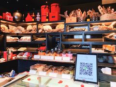零售区-Salon de The de Joel Robuchon(外滩18号店)