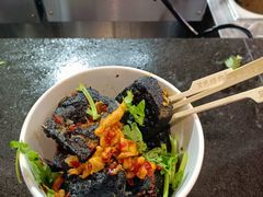 -黑色经典臭豆腐·湖南特产(太平街口店)