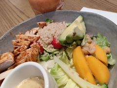 鸡肉牛油果芒果色拉-Wagas沃歌斯(星荟中心店)