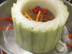 -得意咚瓜·顺德鱼生·冬瓜火锅(深圳首店)