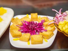 -华强阁菊花宴自助火锅店
