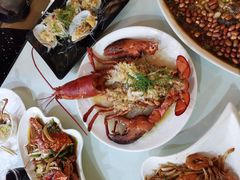 -覃记海鲜美食餐厅