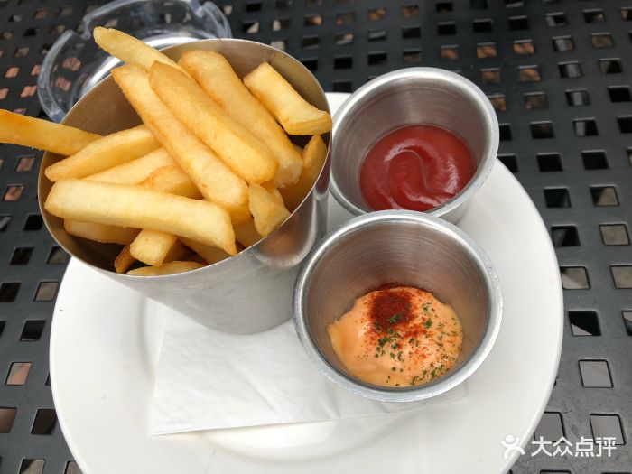 bluefrog蓝蛙(环球金融中心店)薯条图片 - 第302张