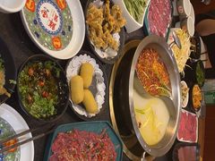 -沸炉重庆老火锅(军事博物馆店)