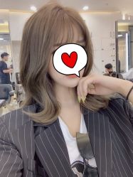 -AYO SALON