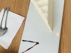 -必胜客(东岳店)