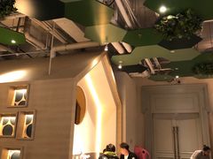 -红樱桃·欢乐餐厅(太原里店)