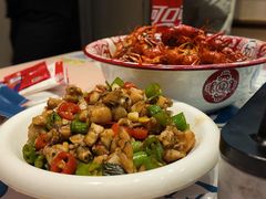 -松哥油焖大虾.小龙虾.黑鸭煲(海岸城店)