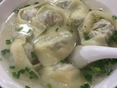 特色荠菜肉馄饨-潘国仙耳光馄饨(黄家阙路店)