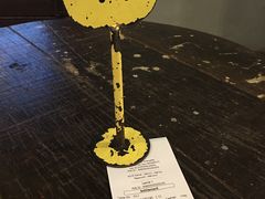 -莓园冰淇淋店
