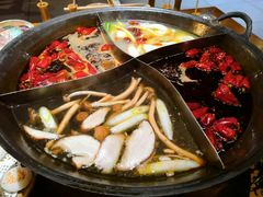 -白乐天毛肚火锅馆(解放碑店)