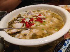 老坛酸菜鲩鱼-缪氏川菜(深圳北站缤果空间店)