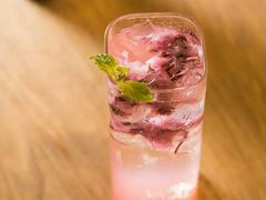 -藏猫猫咖啡主题馆(中央大道店)