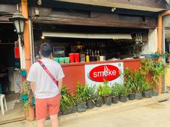 -Smoke resto