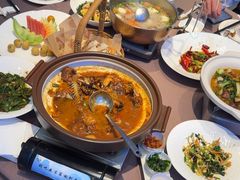 -香山湖渔家大院