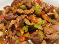 小炒黄牛肉-忆江南·临江鱼馆