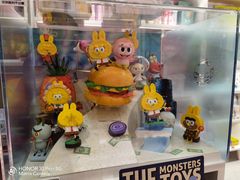 -泡泡玛特POPMART(东直门来福士店)