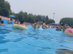-欢乐水魔方水世界