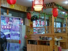 -三江鱼东北特色铁锅炖(骆驼店)