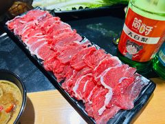 -果松木炭酸菜铜火锅·外婆参鸡汤