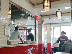 大堂-门框胡同百年卤煮(新街口店)