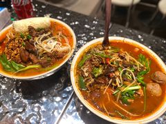 -粉八·云南米线·建水烧烤(常熟路店)