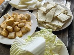 -北京龙庆四季香农家饭庄·灶台鱼·碳烤虹鳟鱼(龙庆峡店)