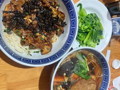 -沪西老弄堂面馆(定西路店)