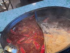 -鸿姐老火锅(疁城新天地店)