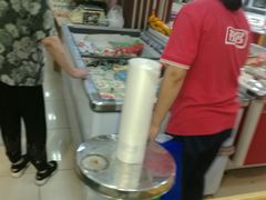 -世纪联华超市(凤起店)
