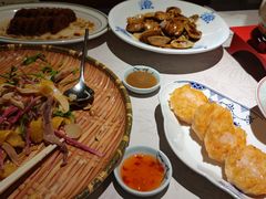 -维园悦谱·海派家常菜(乌鲁木齐南路店)