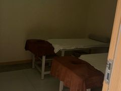 -筋骨堂热敷推拿按摩(翠华路店)