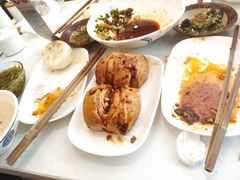 -李与白包子铺(桐梓林店)