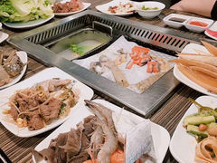 -鲜阁坊海鲜自助融合烤肉(银泰百货温州瓯海店)