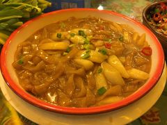 -闯关东东北农家菜(崂山石老人店)